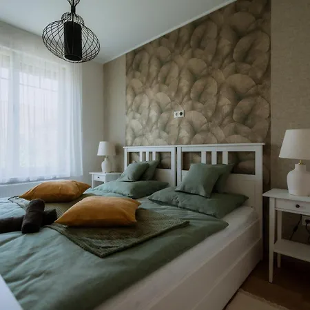 Vadrozsa Апартаменты *