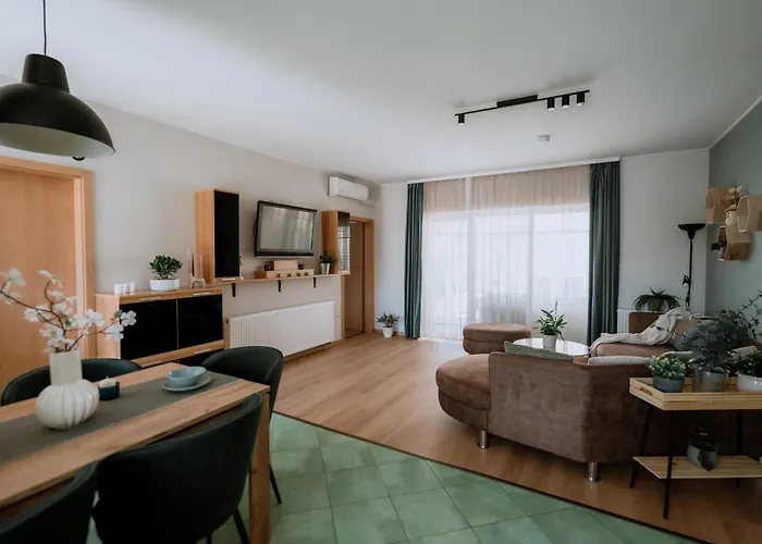 Апартаменты Vadrozsa *