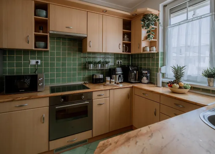 Apartment Vadrozsa